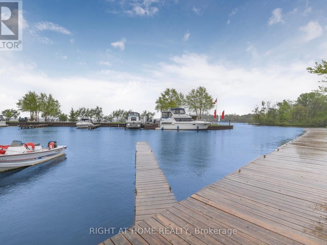 3500 Lauderdale Pt Crescent, Sparrow Lake