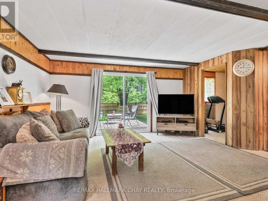 1465 FALKENBURG ROAD, 