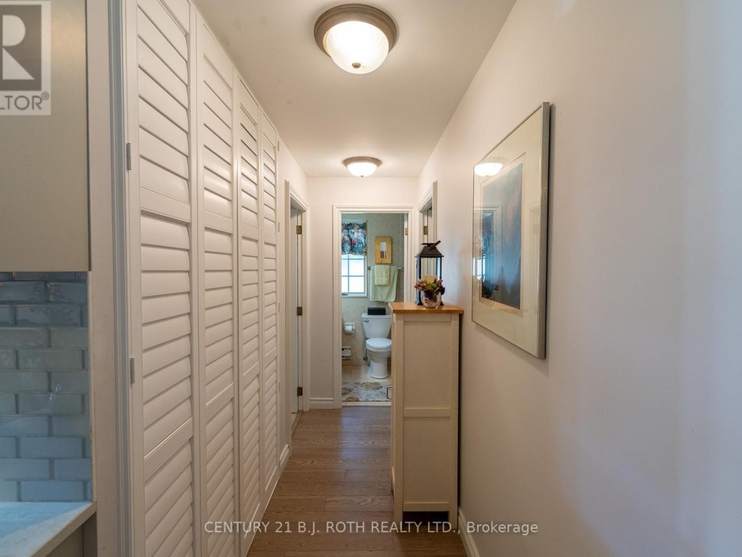 16 - 60 LAGUNA PARKWAY, 
