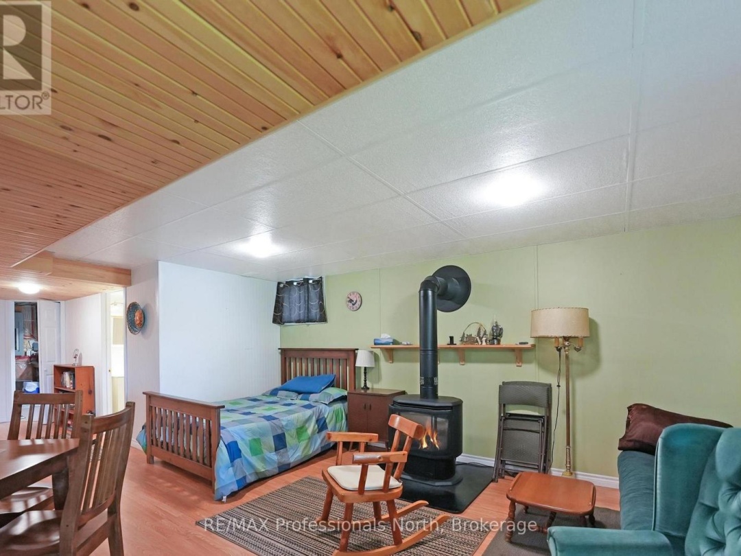 1093 Comak Crescent, St Nora Lake