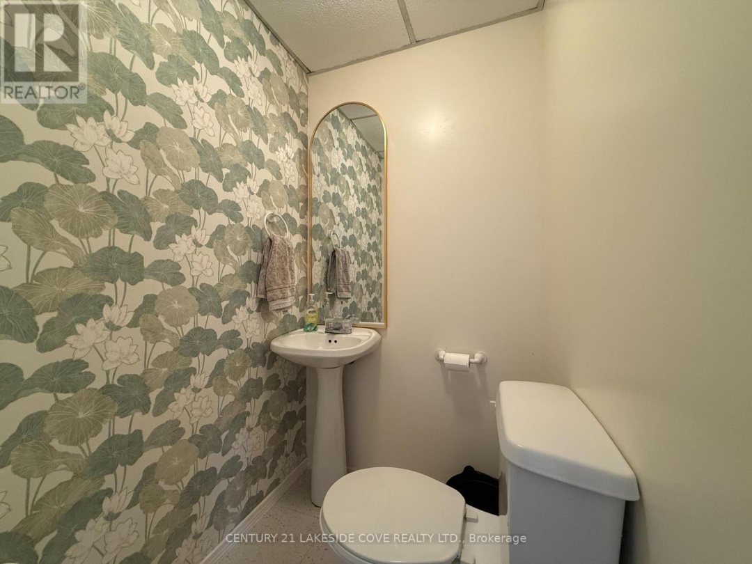 3976 Woodland Drive, Ramara