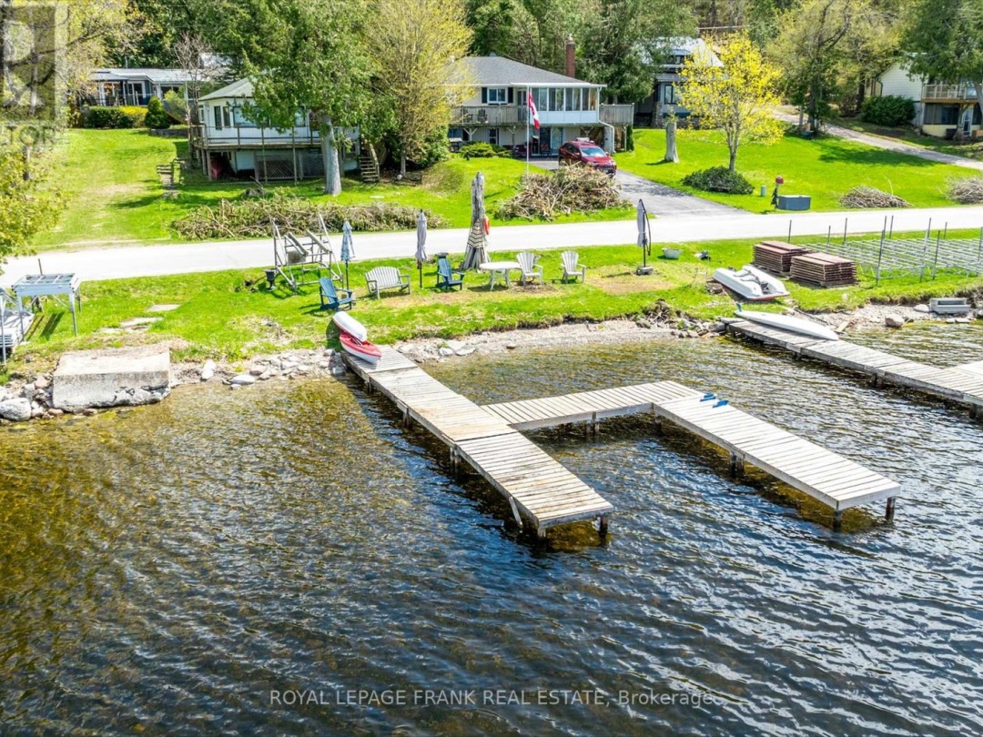 8 DAISY TRAIL, Sturgeon Lake