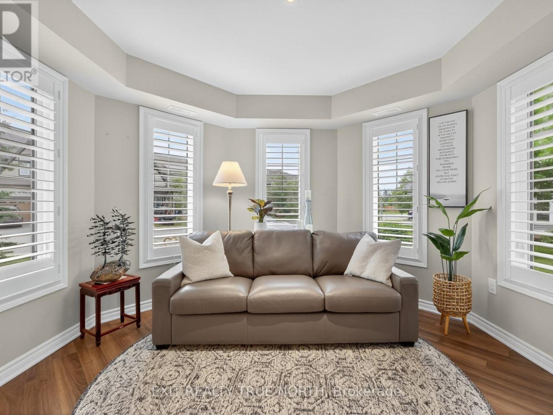 15 - 2 CARNOUSTIE LANE, 