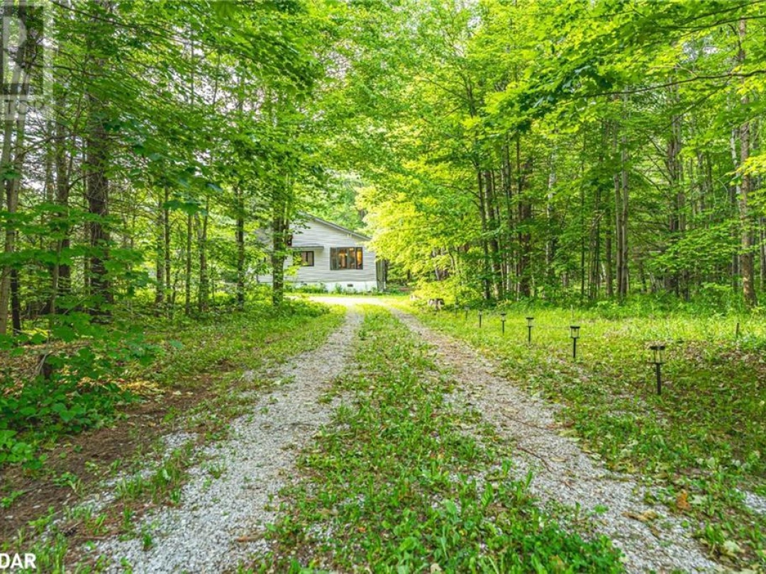 7390 SADOWA Road, 