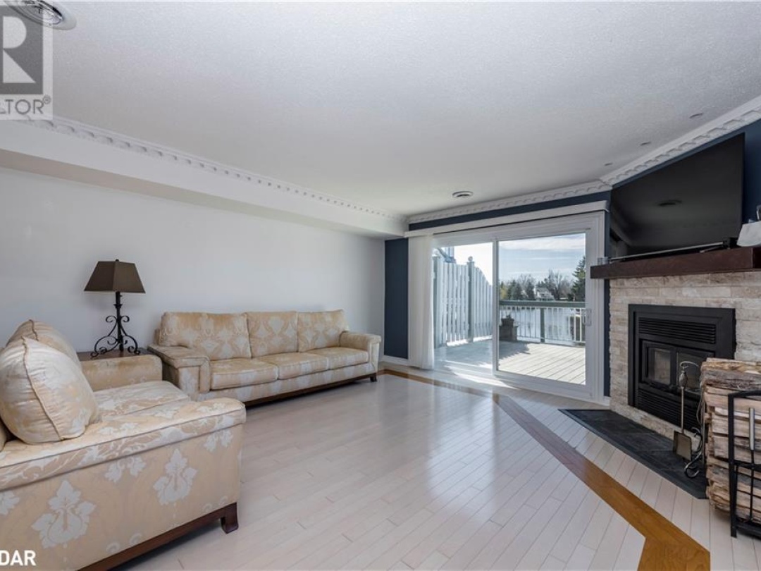 30 Laguna Parkway Unit# 16, Brechin