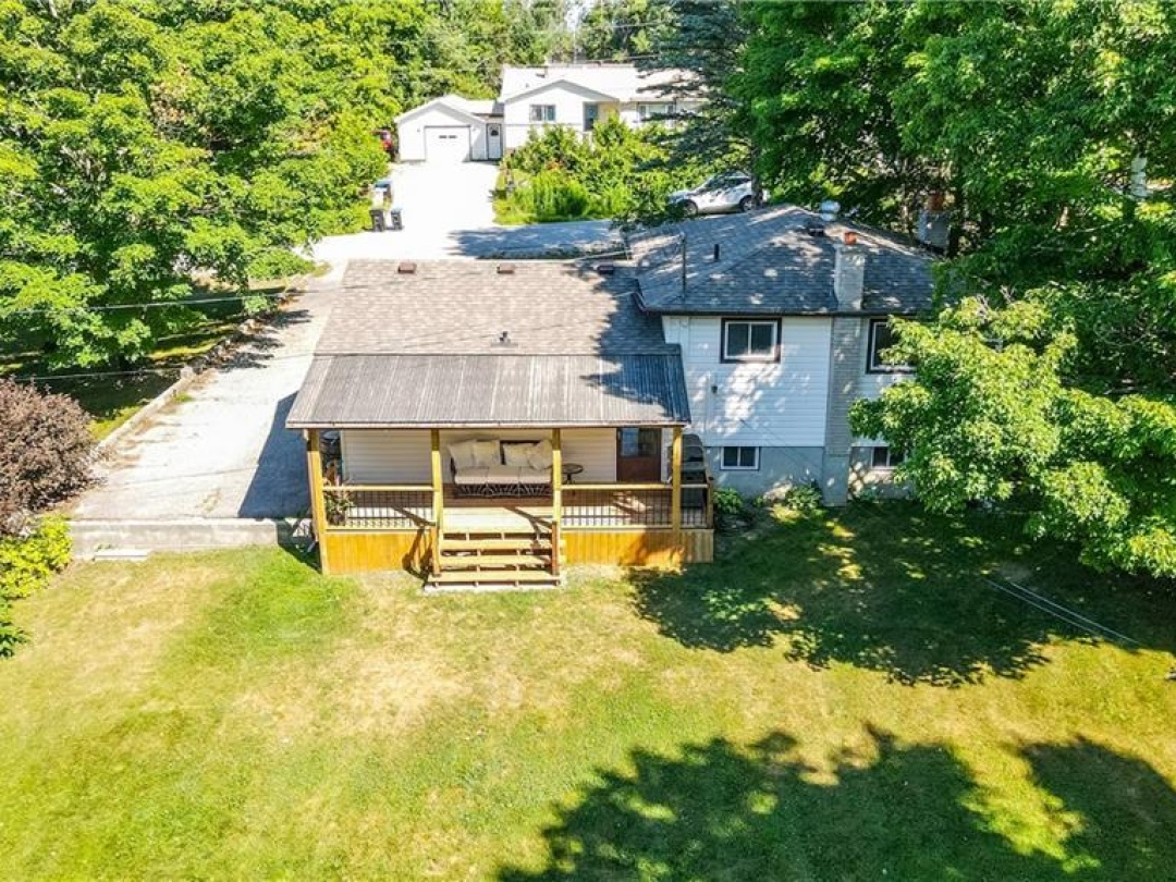 1 LAKEVIEW Drive, 