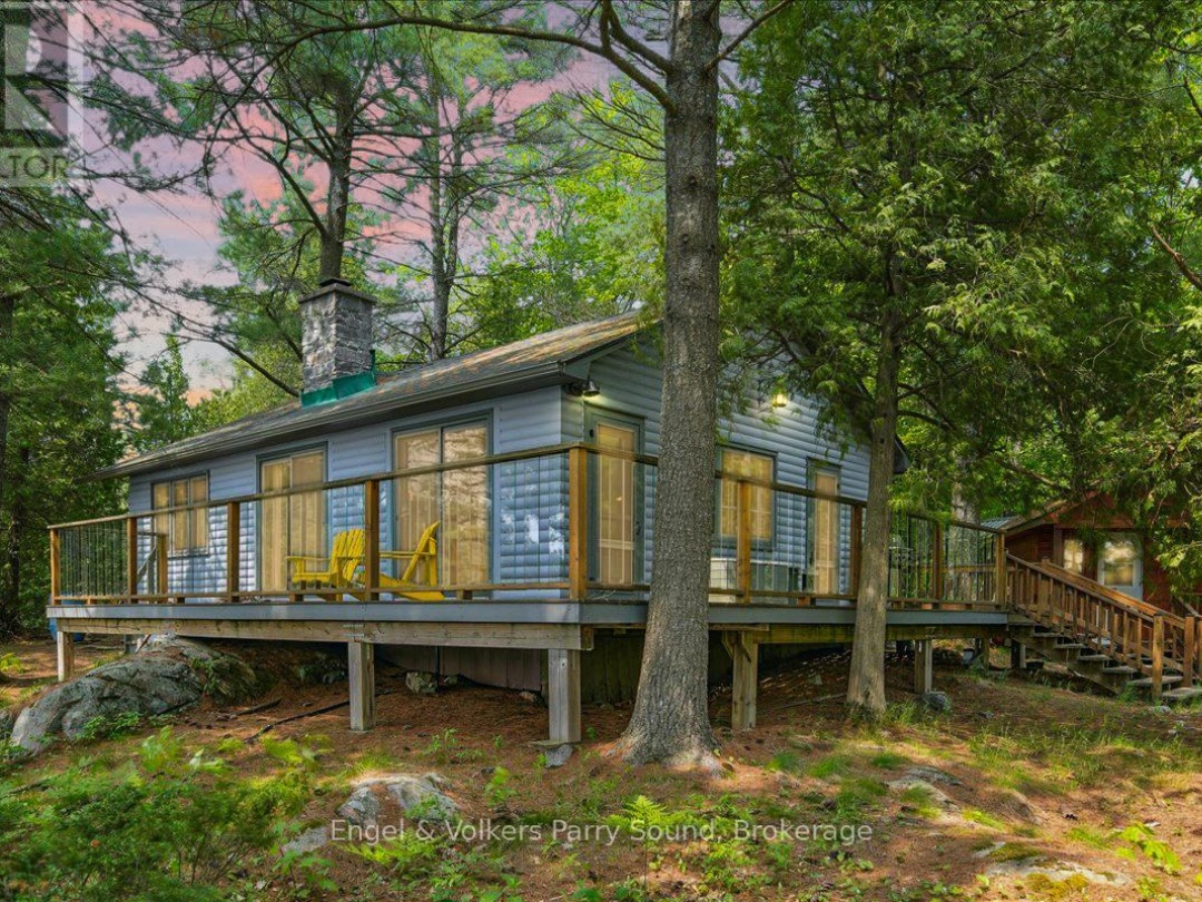 53 BIRDWOOD LANE, Harris Lake