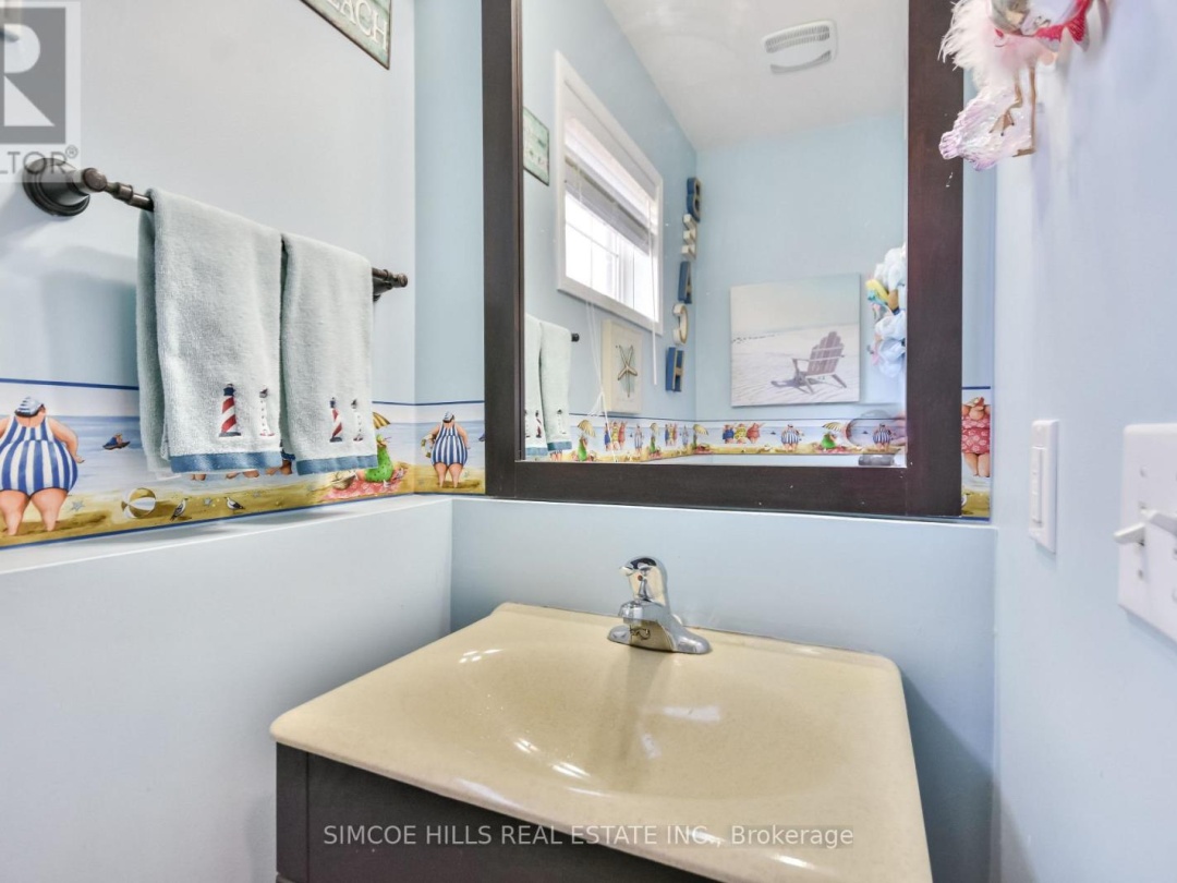 17 - 800 WEST RIDGE BOULEVARD, 