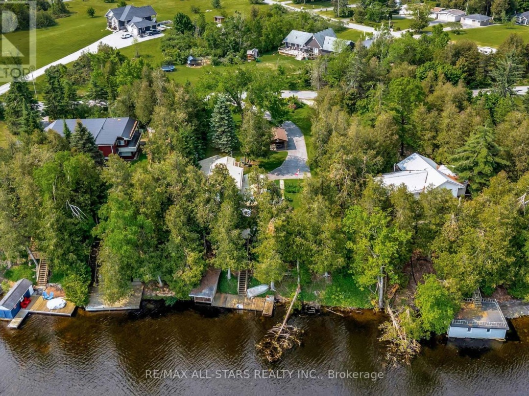 14 Wychwood Drive E, Sturgeon Lake