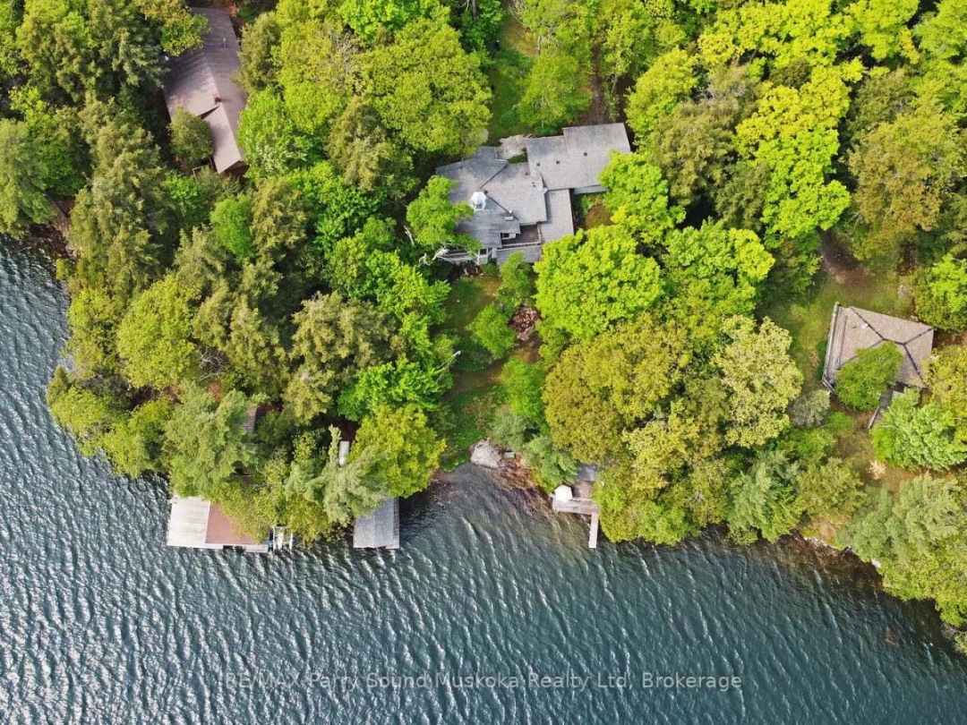 49 Bayshore Drive, Clear Lake