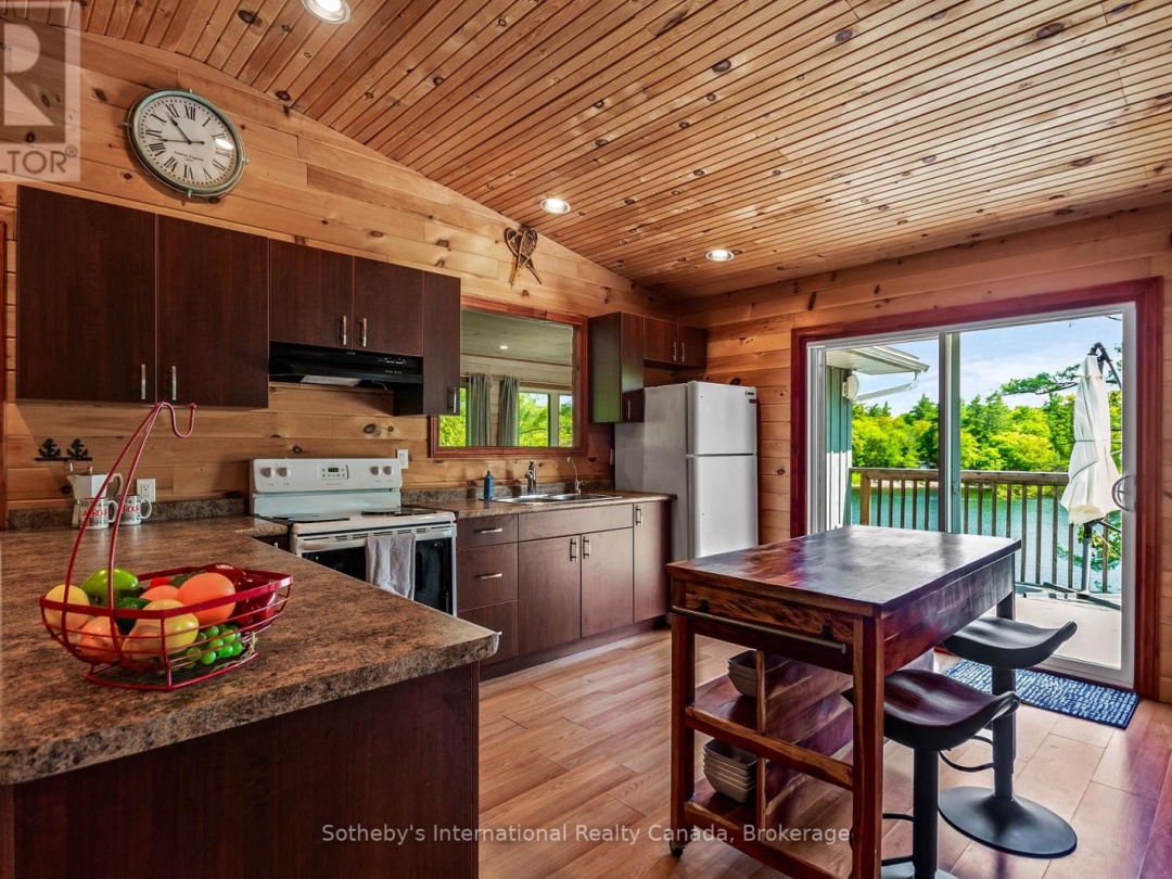 12494 Georgian Bay Shore, Georgian Bay