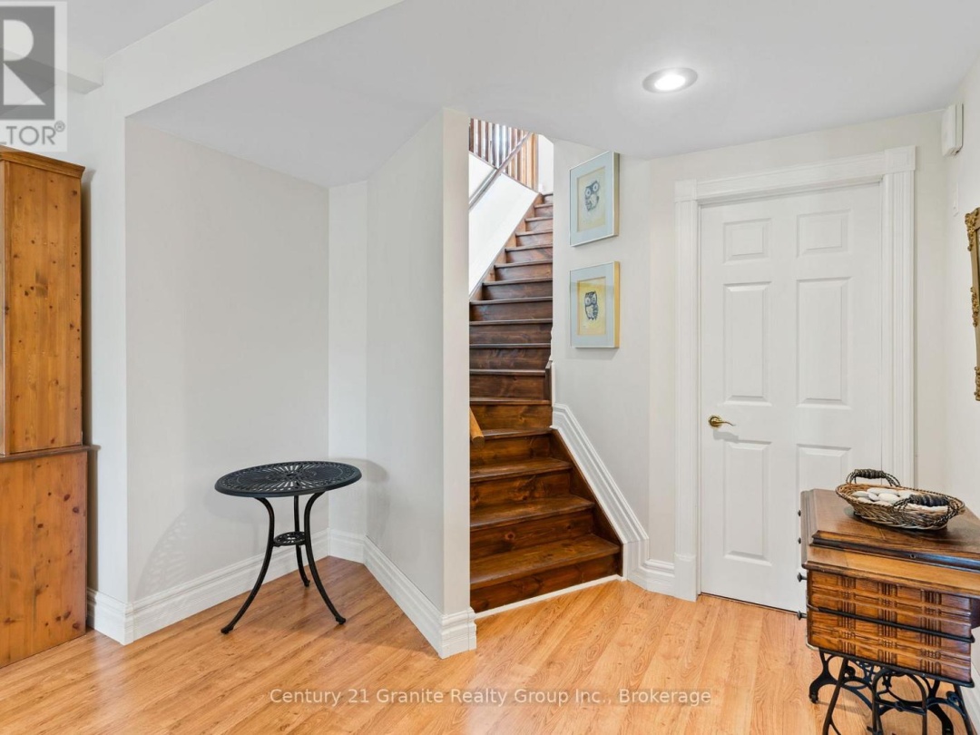 3526 WEST SHORE ROAD, Kennisis Lake