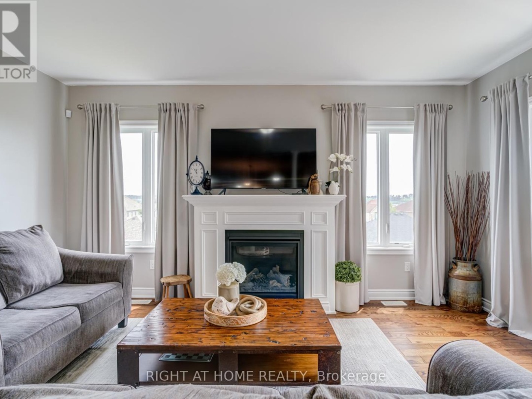 3125 MONARCH DRIVE, 