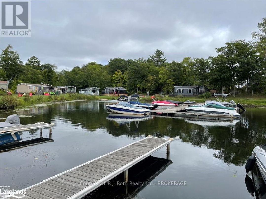 16 Morrison Creek 1336 South Morrison Lake Road, Severn Lake