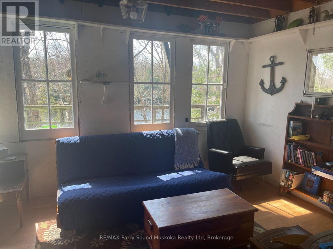550 Shawanaga Lake, Shawanaga Lake