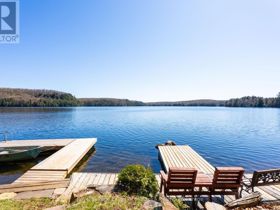 1002 Camp Lake Road, Camp Lake