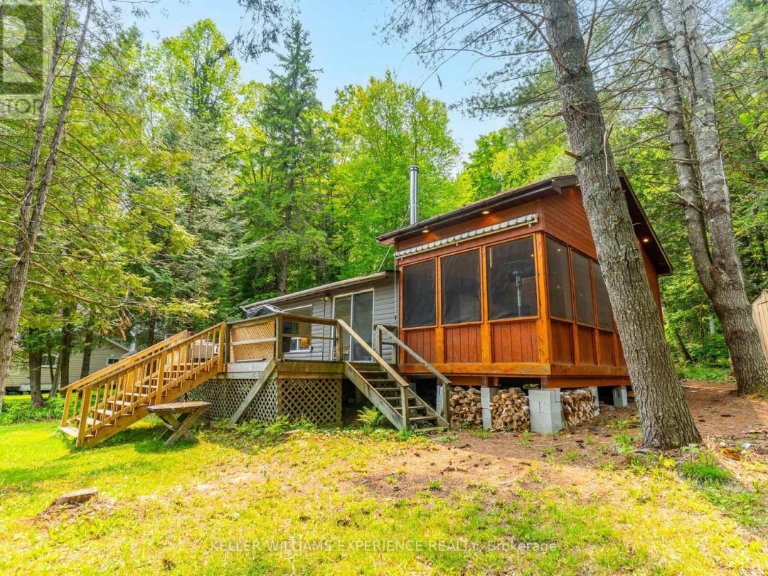 1049 Elsie Bay Road, Horseshoe Lake