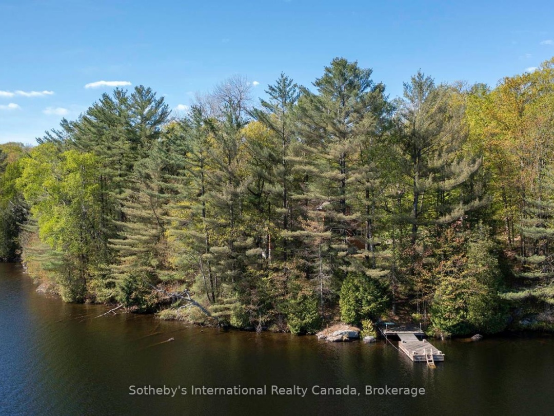 14 Burnegie Lane, Otter Lake