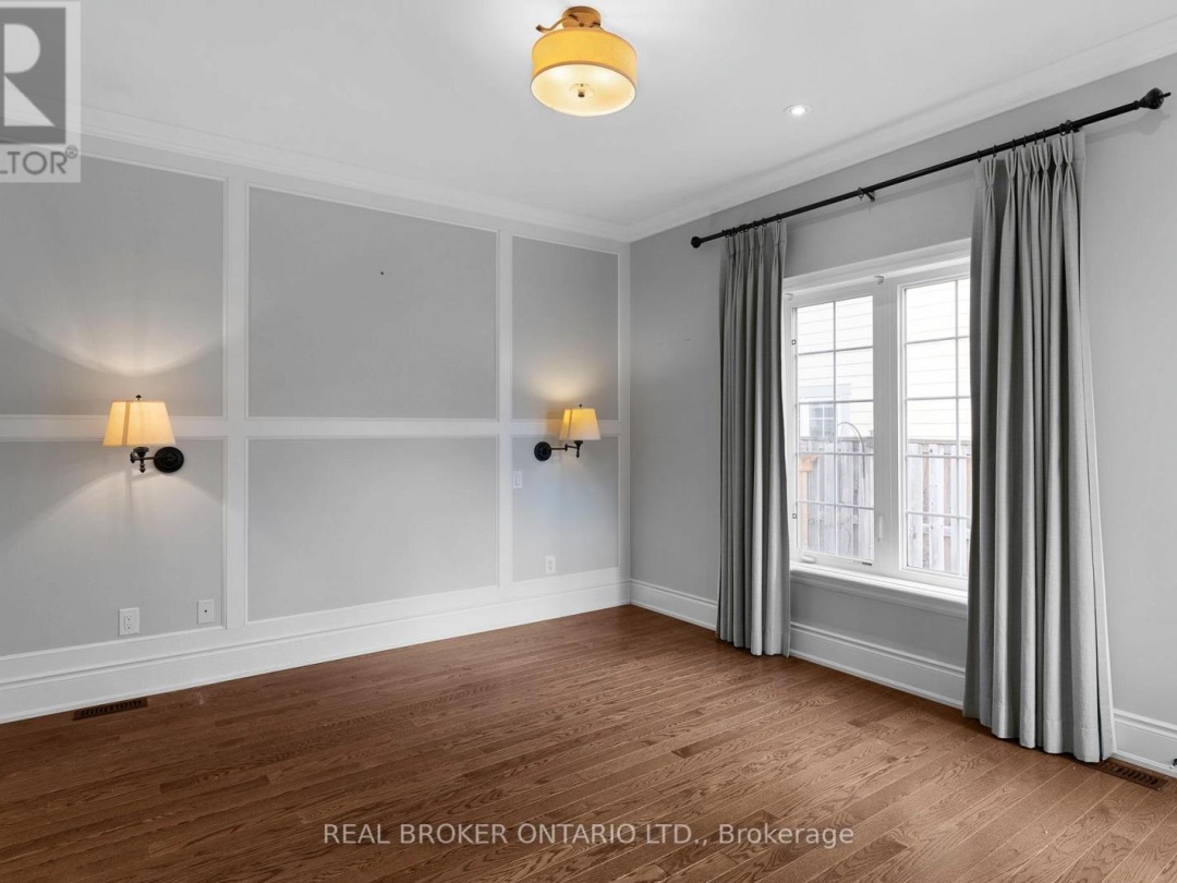 3315 BEACH CLUB BOULEVARD, 