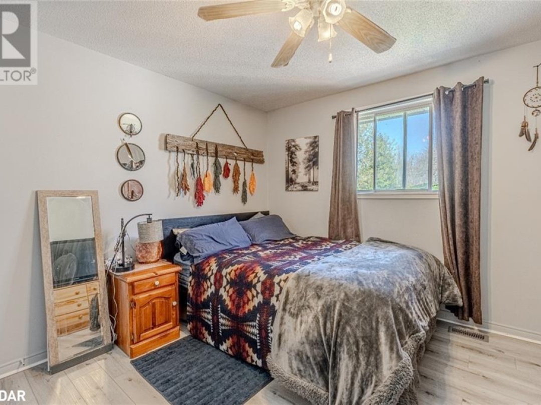 19 Korlea Crescent, Orillia