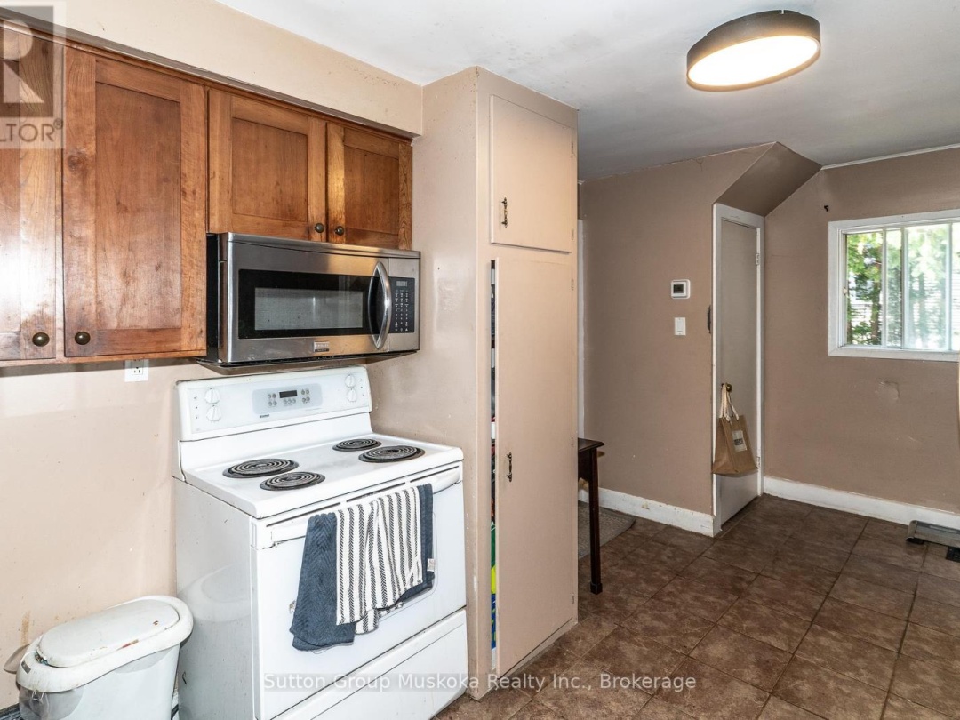 11 SILVER STREET, 