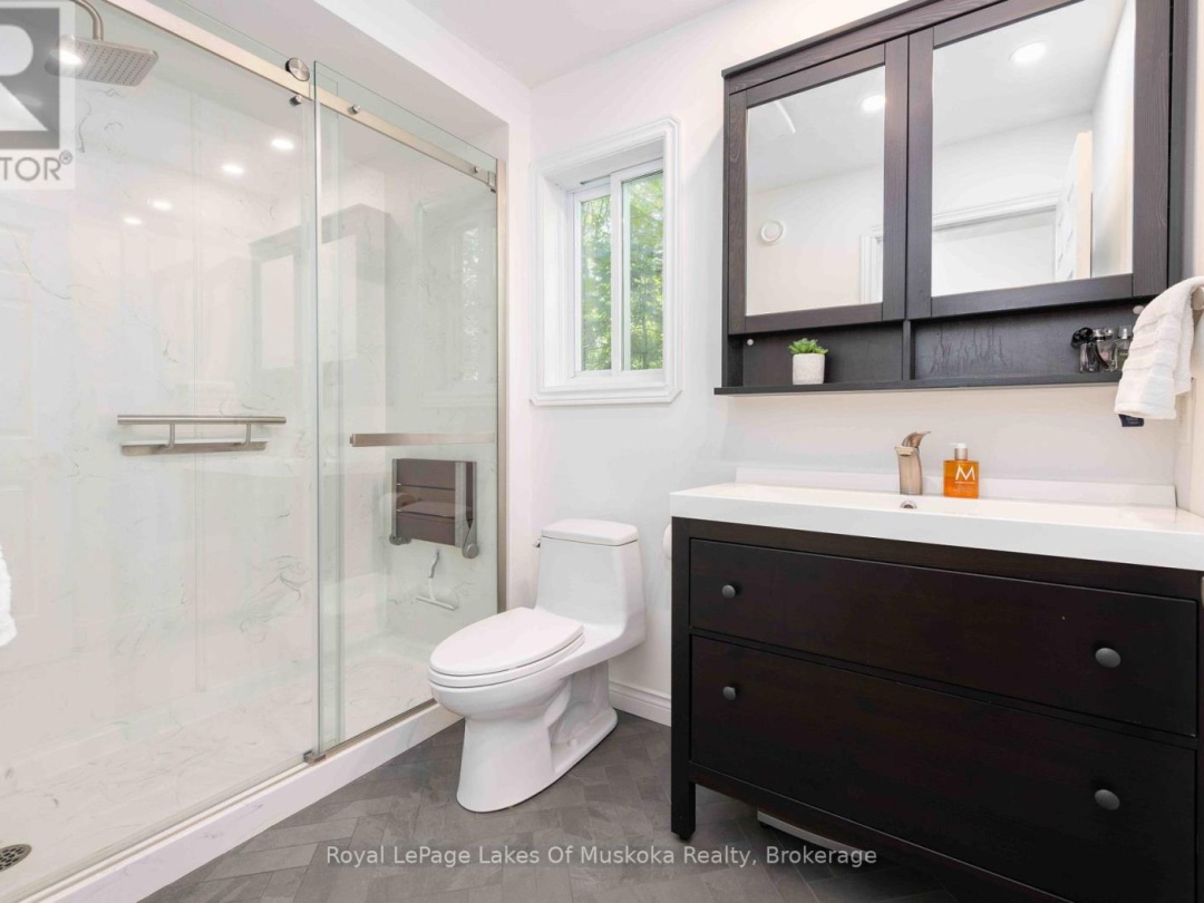 1601 SKYLINE DRIVE, 