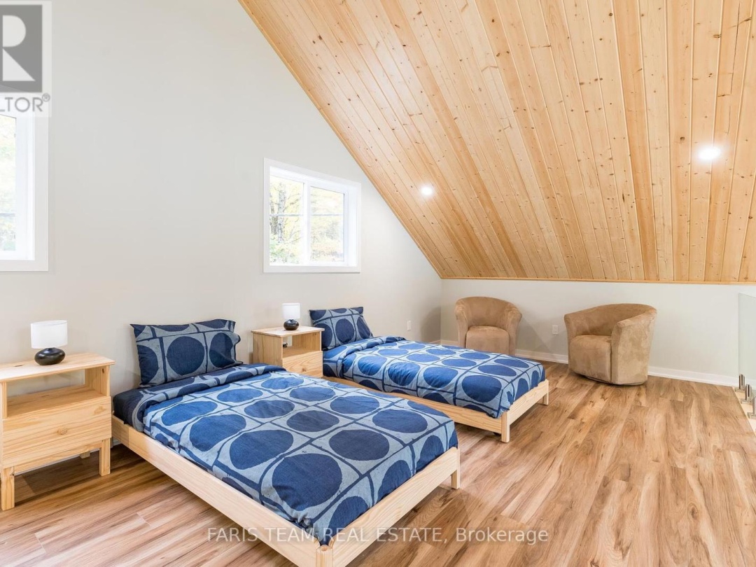 9316 GEORGIAN BAY SHORE, 