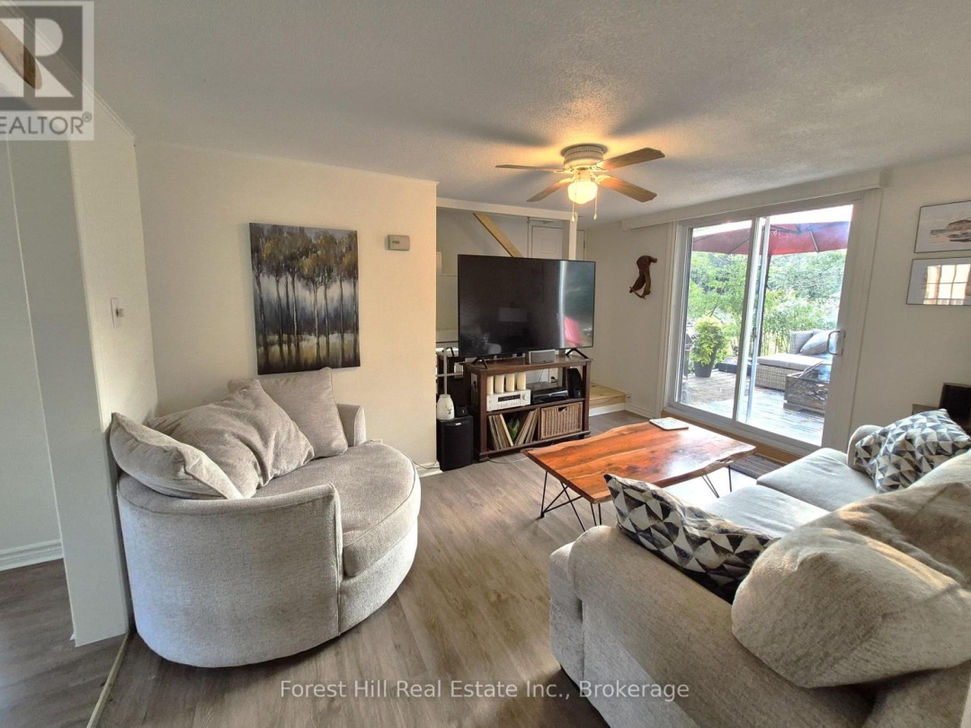 77 JAMES BAY JUNCTION ROAD S, 