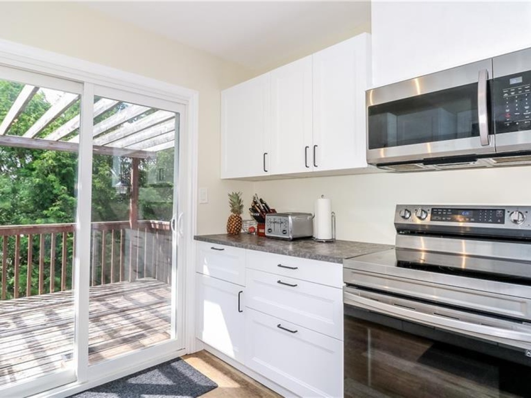 1 MARIPOSA Drive, 