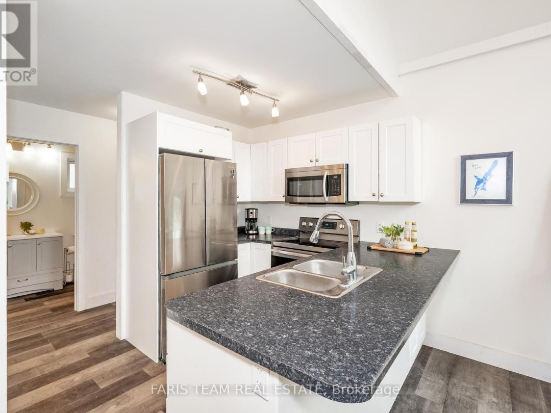 1036 Beverley Lane, Gull Lake