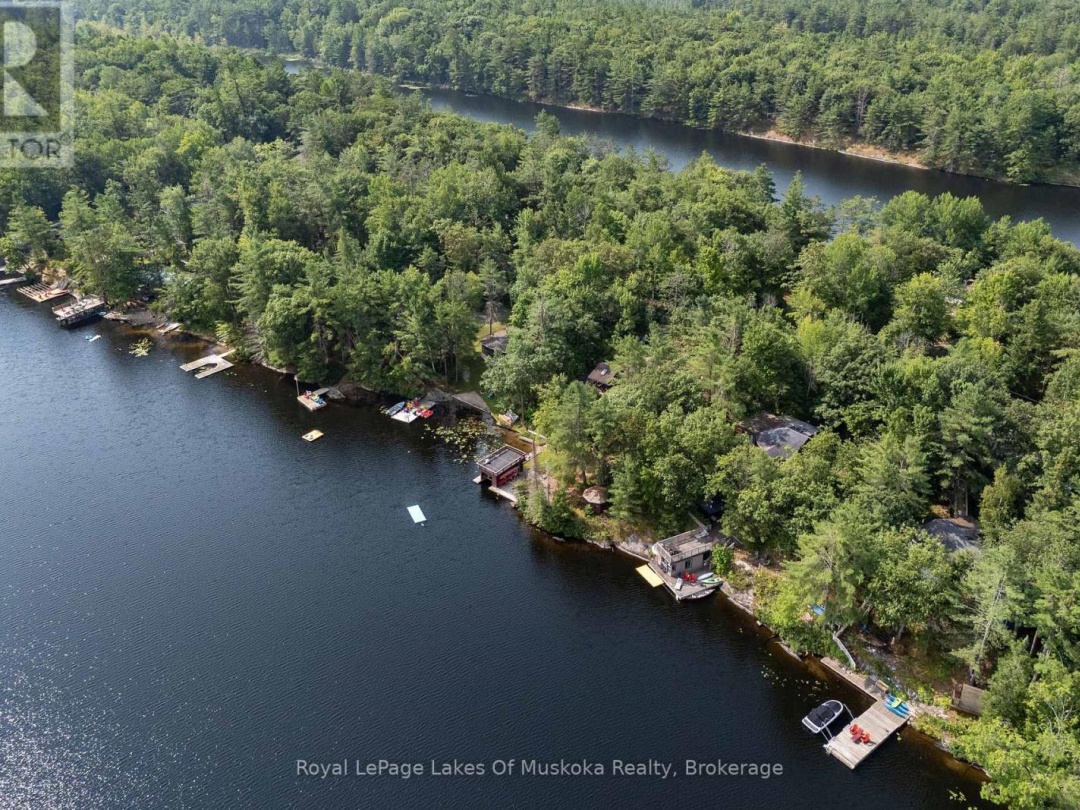 51 PINETREE ROAD, 