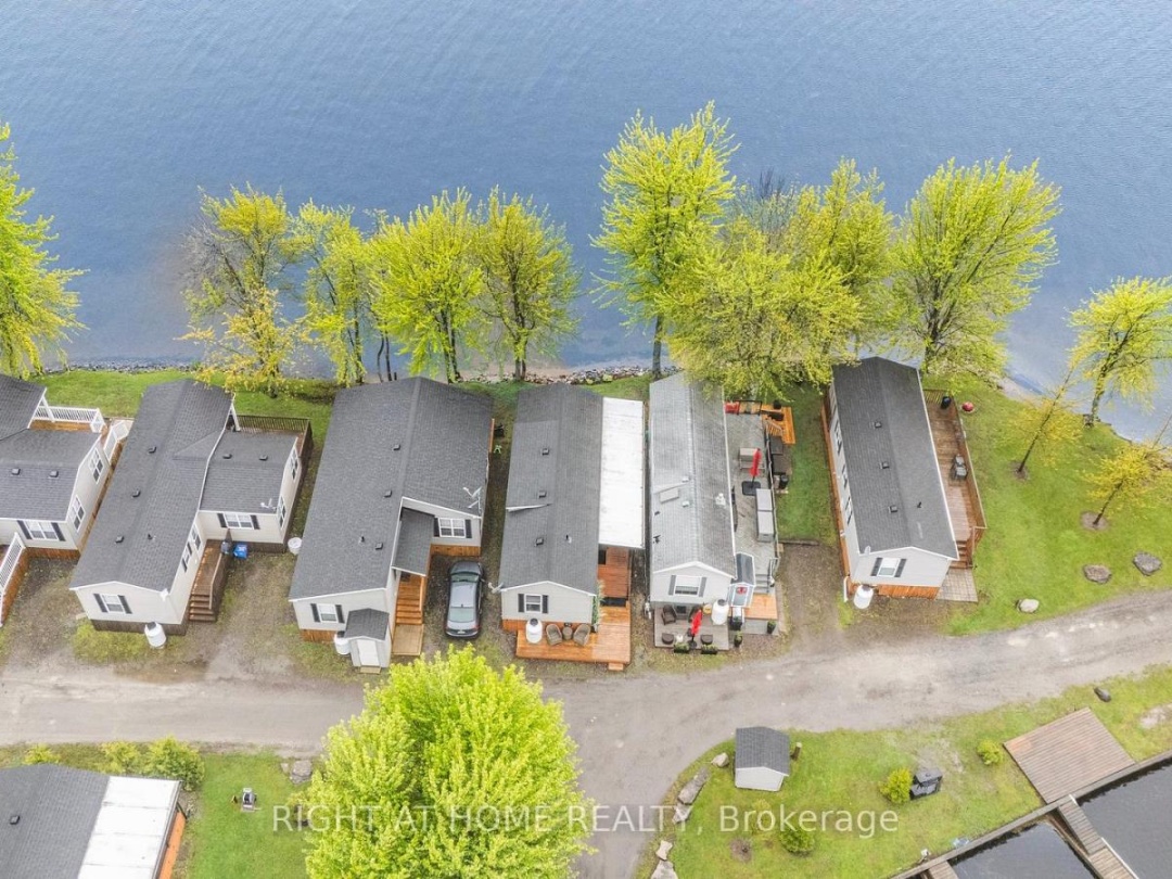3500 Lauderdale Pt Crescent, Sparrow Lake