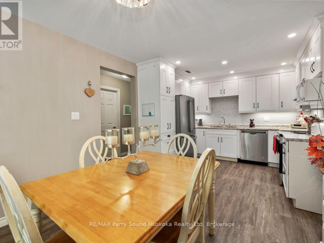 36 LONG LAKE ESTATES ROAD, 