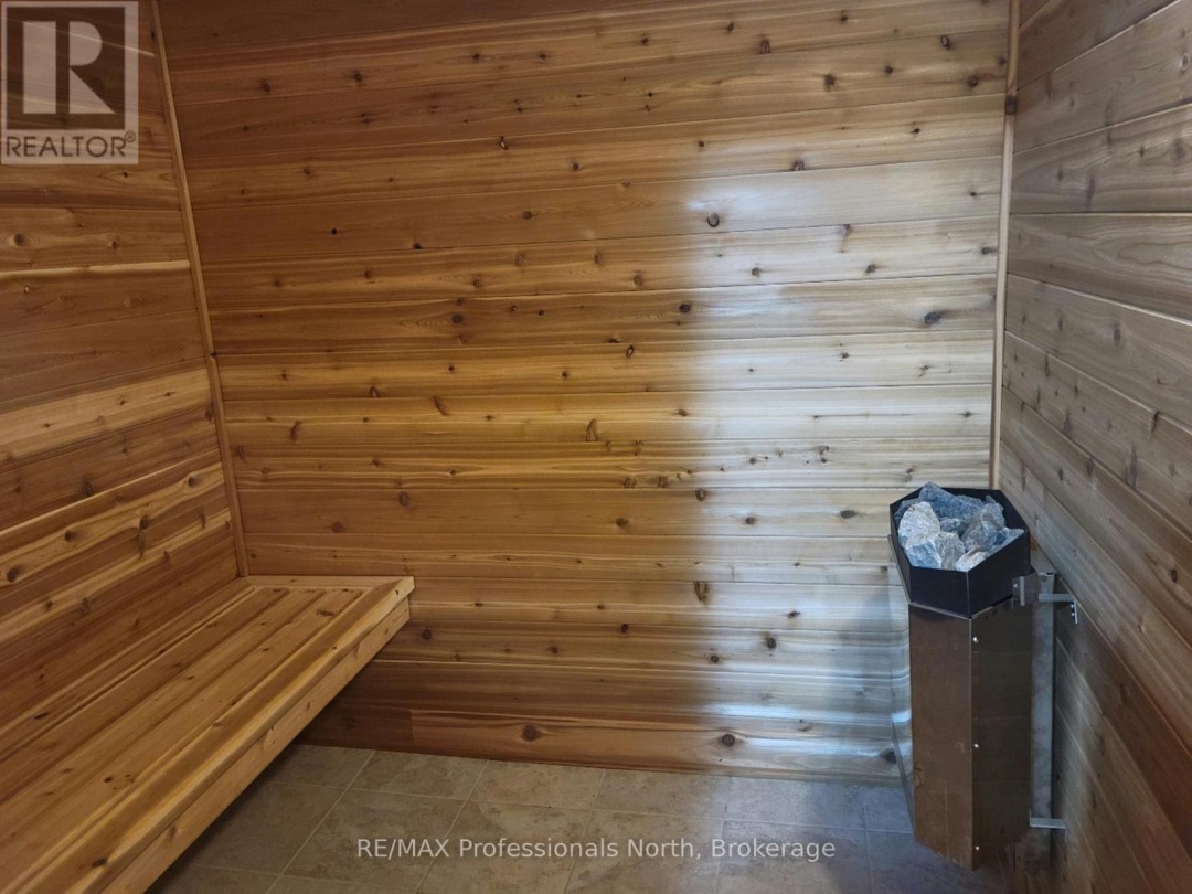 20 1591 Hidden Valley Road, Peninsula Lake
