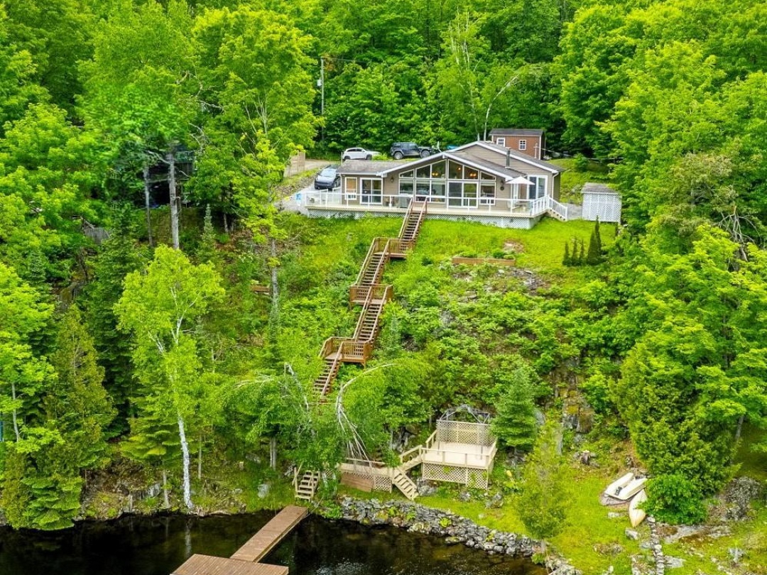 1601 CLAUDE BROWN ROAD, 