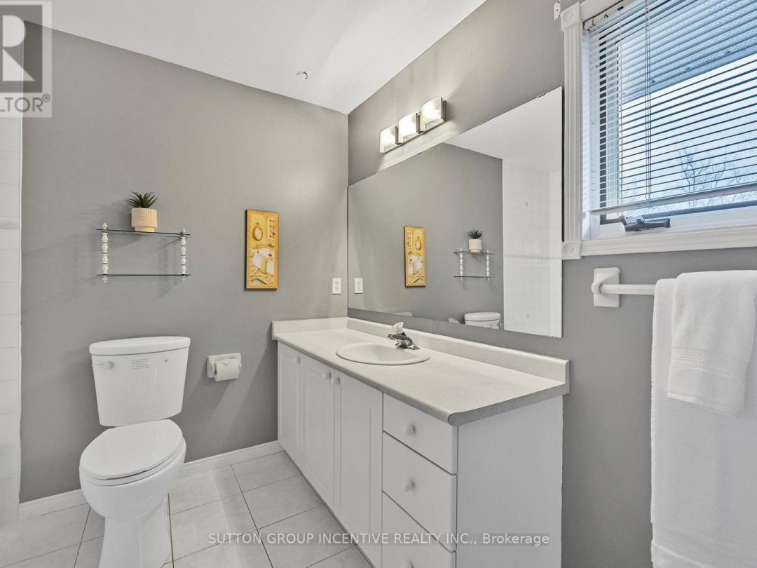 403 40 Museum Drive, Orillia