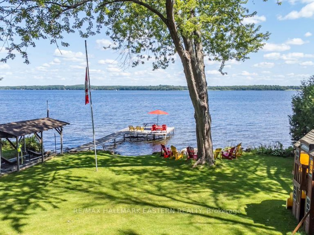 26 Manitou Lane, Pigeon Lake