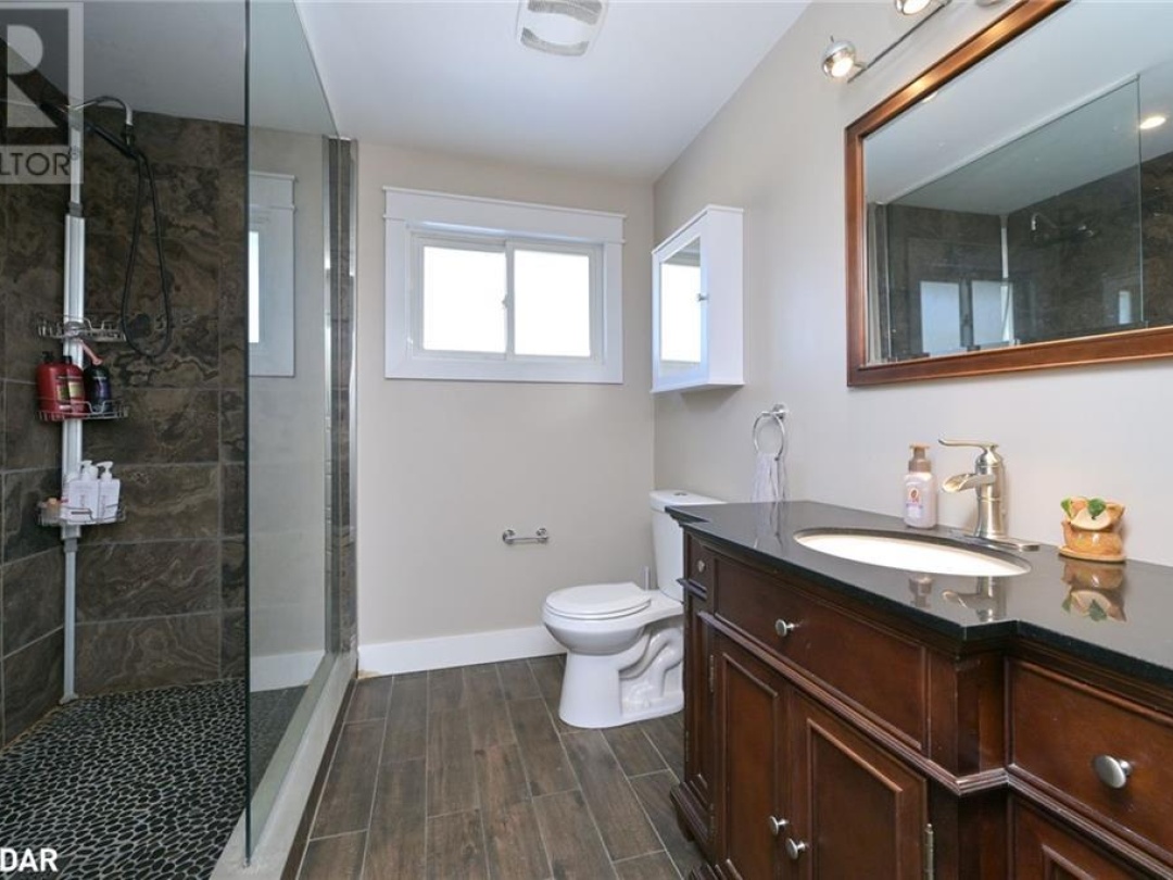 5653 12 Highway, Ramara