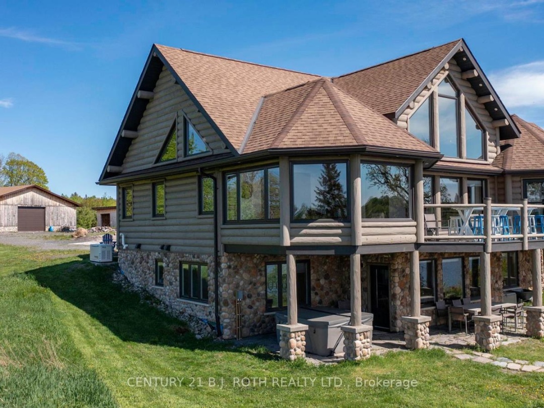 64 Mccords Road, Manitouwabing Lake