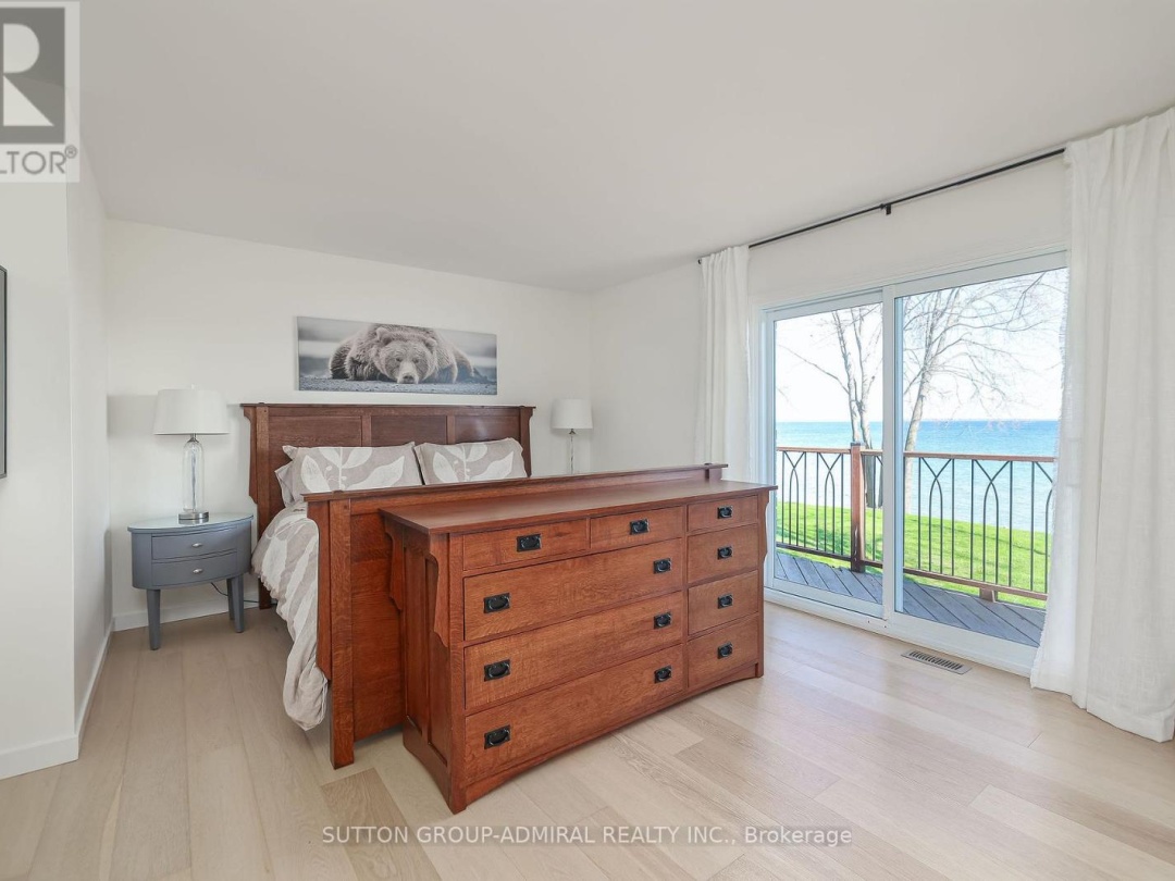 112 Bayshore Drive, Lake Simcoe