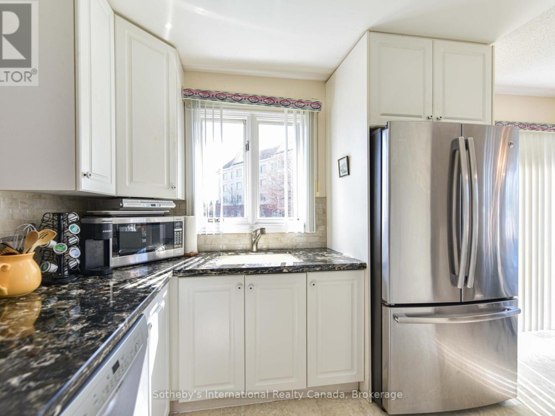 104 10 Museum Drive, Orillia