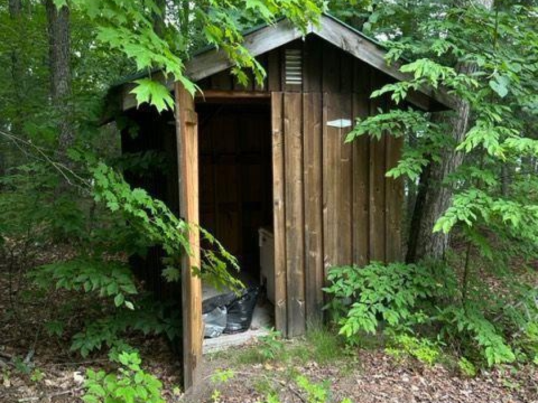 1167 LEON'S LANE, 