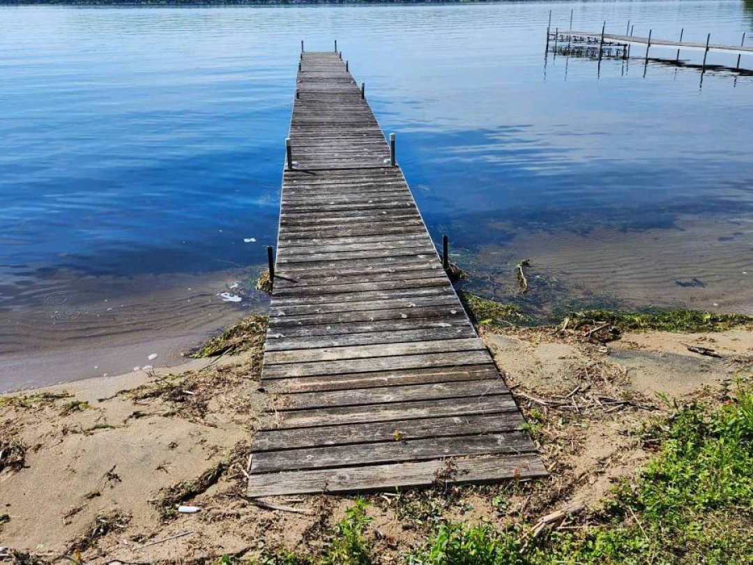 63 Thomas Drive, Sturgeon Lake
