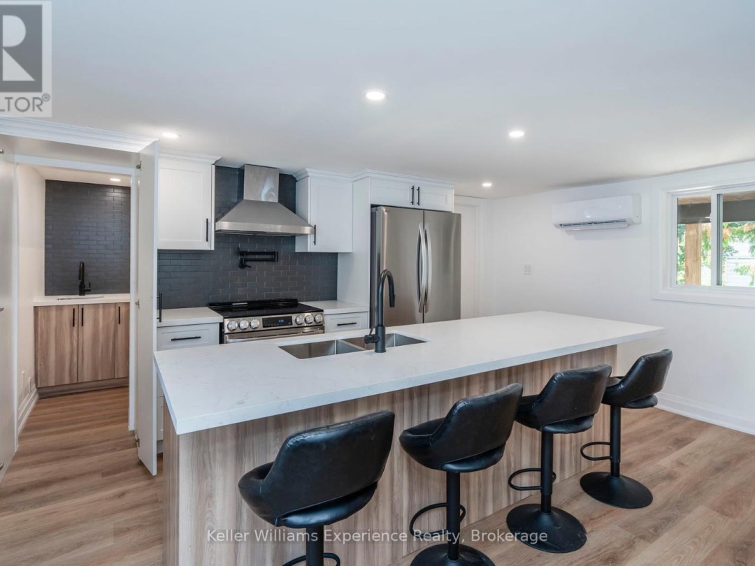 3355 MUSKOKA STREET, 