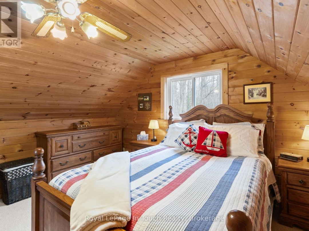 1472 Otter Point Road, Gloucester Pool