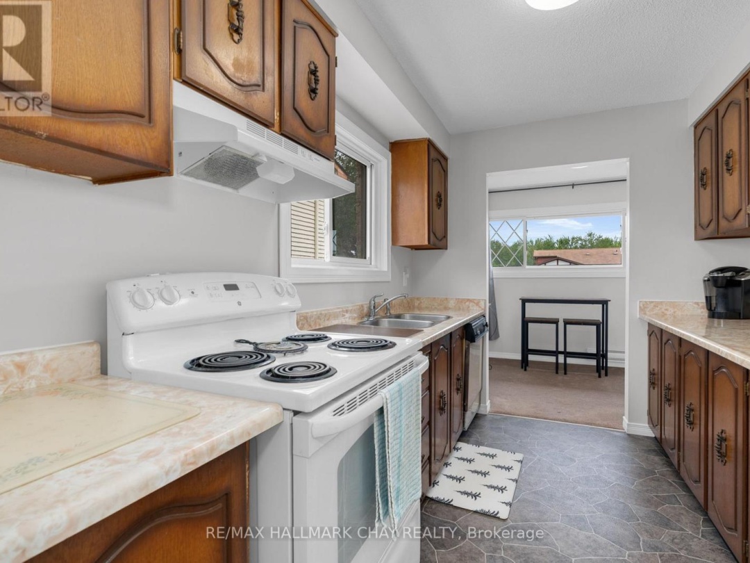 38 LANKIN BOULEVARD, 