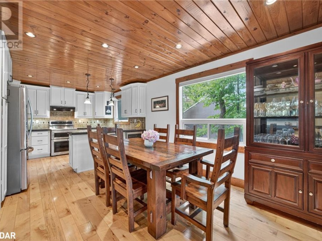 11 SUMAC Crescent, 