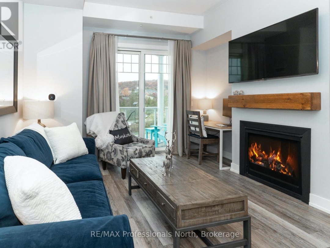 100 - 25 PEN LAKE POINT ROAD, 