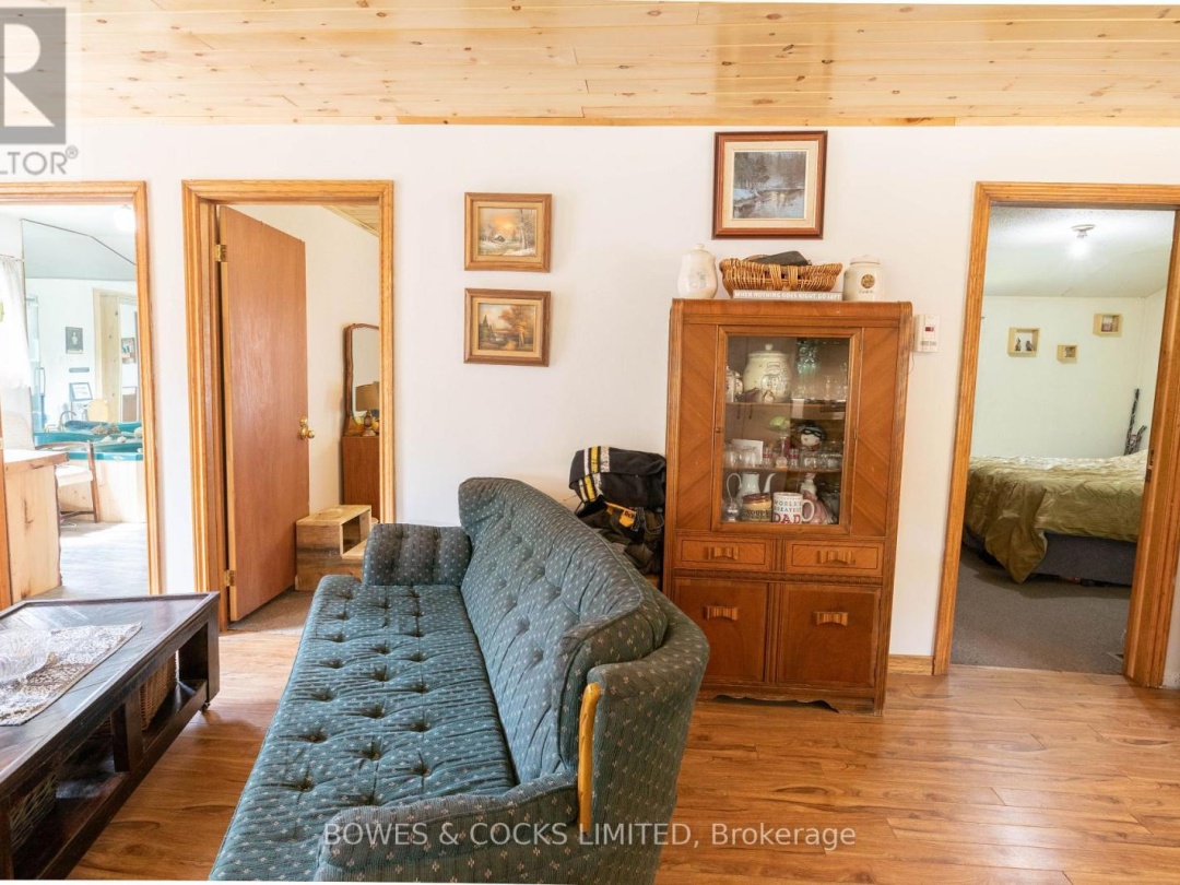 2070 FORTESQUE LAKE ROAD, 