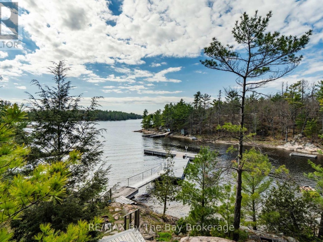 3888 Is 820/Mermaid Is, Georgian Bay